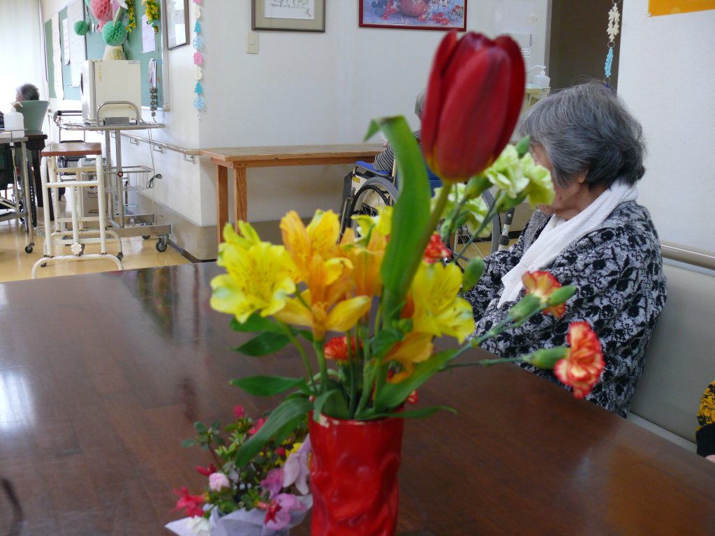 社会福祉法人 政典会 鹿児島県霧島市国分 特別養護老人ホーム ショートステイ デイサービス ホームヘルパー ケアプラン作成などの介護サービス